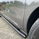 sidebars-getrokken-bocht-zwart