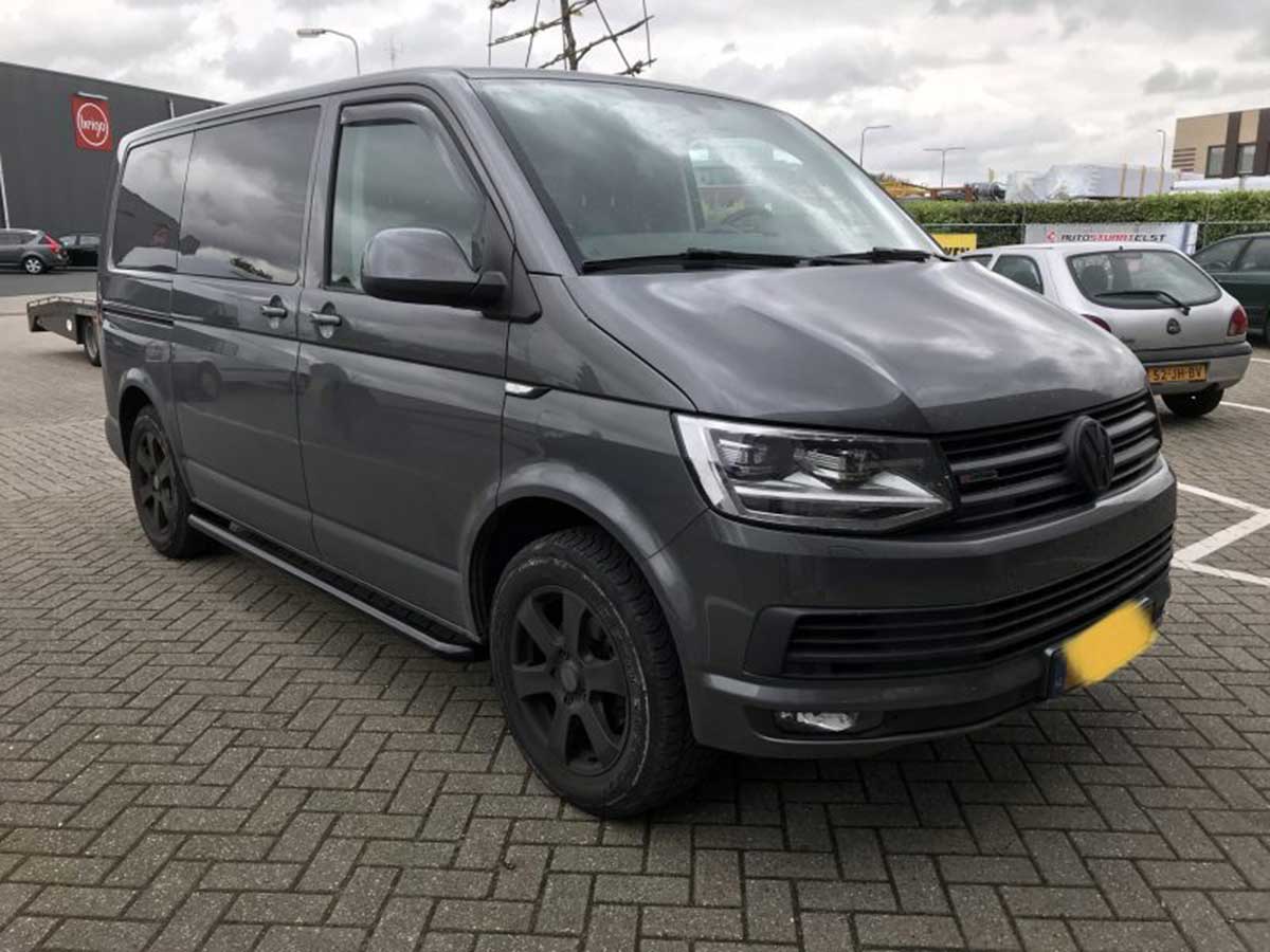 IMG_4766-e1530041019128 Sidebars Strong Edition VW Transporter T5