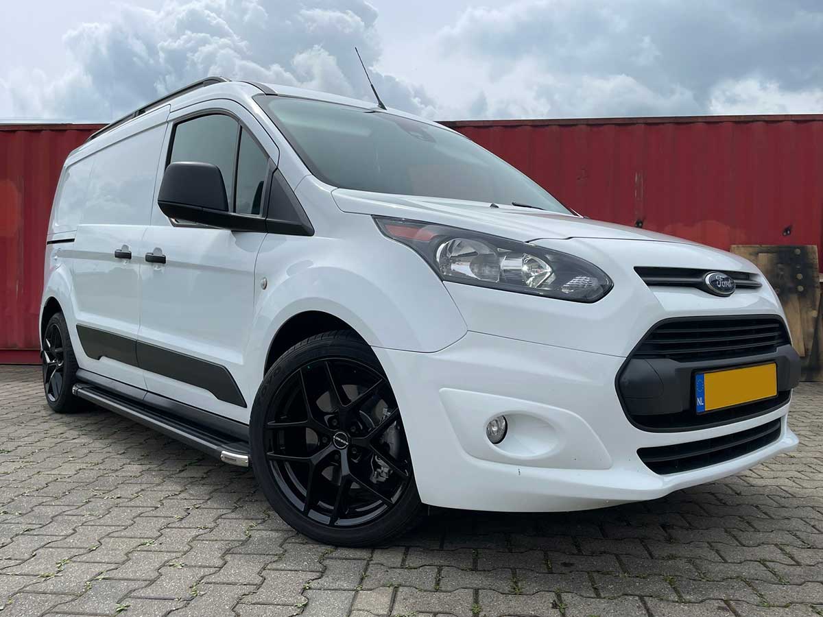 Treeplanken Aluminium Zwart Ford Connect