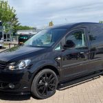 vw-caddy-zwarte-sidebars-rvs-strong-edition