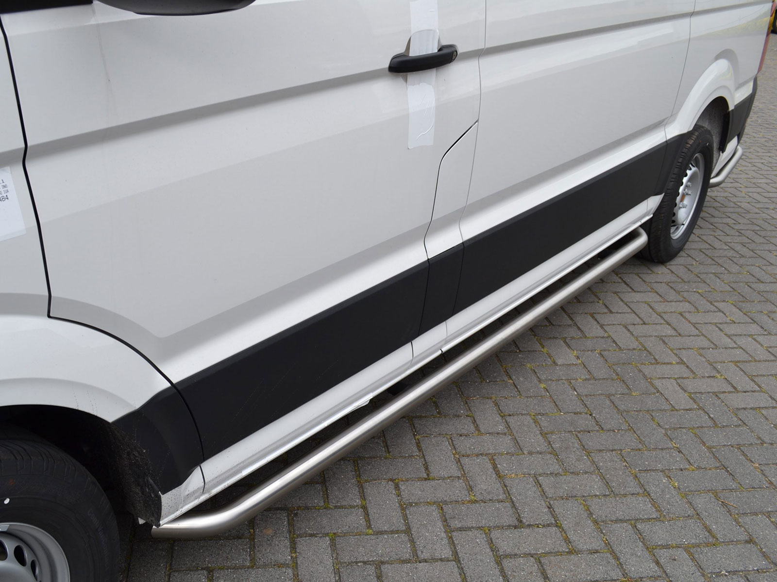 sidebars-e-serie-vw-crafter-man-tge-scaled RVS Sidebars Bocht Strong Edition