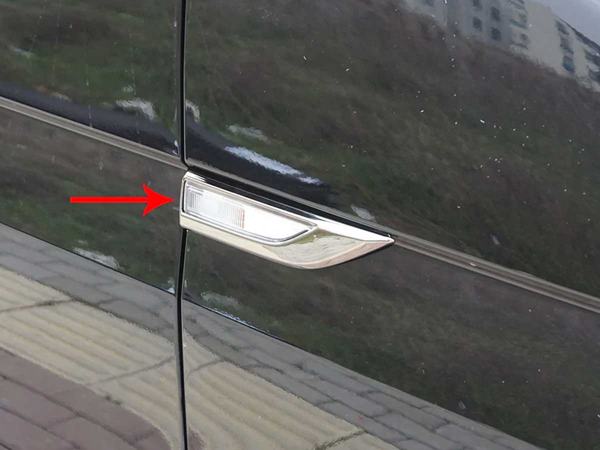 Chrome-lijst-richtingaanwijzer-VW-Transporter-T6 Chrome omlijsting richtingaanwijzers VW Transporter T6