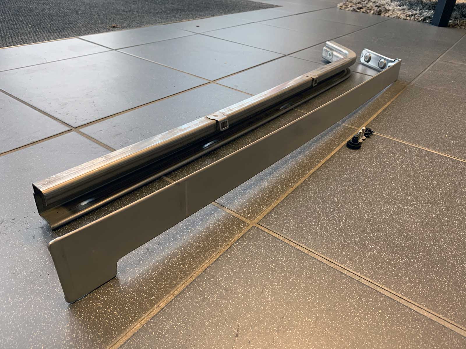 Afdekking schuifdeur rail VW Caddy