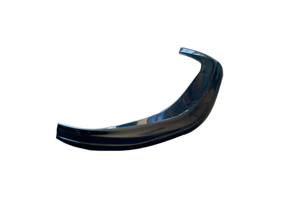vw-caddy-5-onderspoiler-glans-zwart–vrijstaand VW Caddy Onderspoiler V2 Zwart