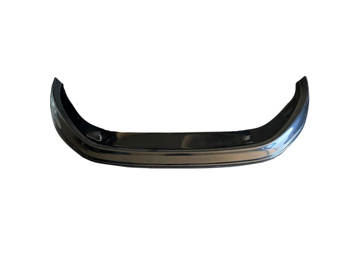 vw-caddy-cargo-onderspoiler-glans-zwart-2020-vrijstaand VW Caddy Onderspoiler V2 Zwart