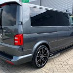 sidebars-zwart-rvs-transporter-t6-strong-vw-hoogglans