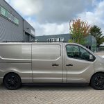 opel-vivaro-treeplanken-zwart-aluminium