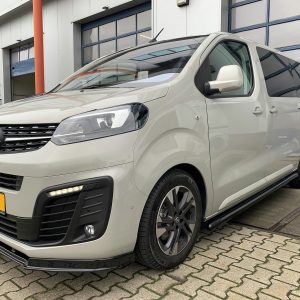 opel-vivaro-onderspoiler-zwart-glans-2020
