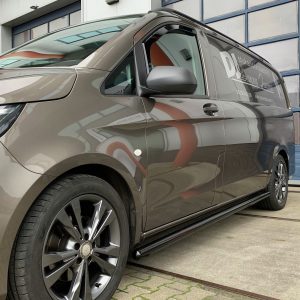 zwarte-sidebars-recht-mercedes-vito