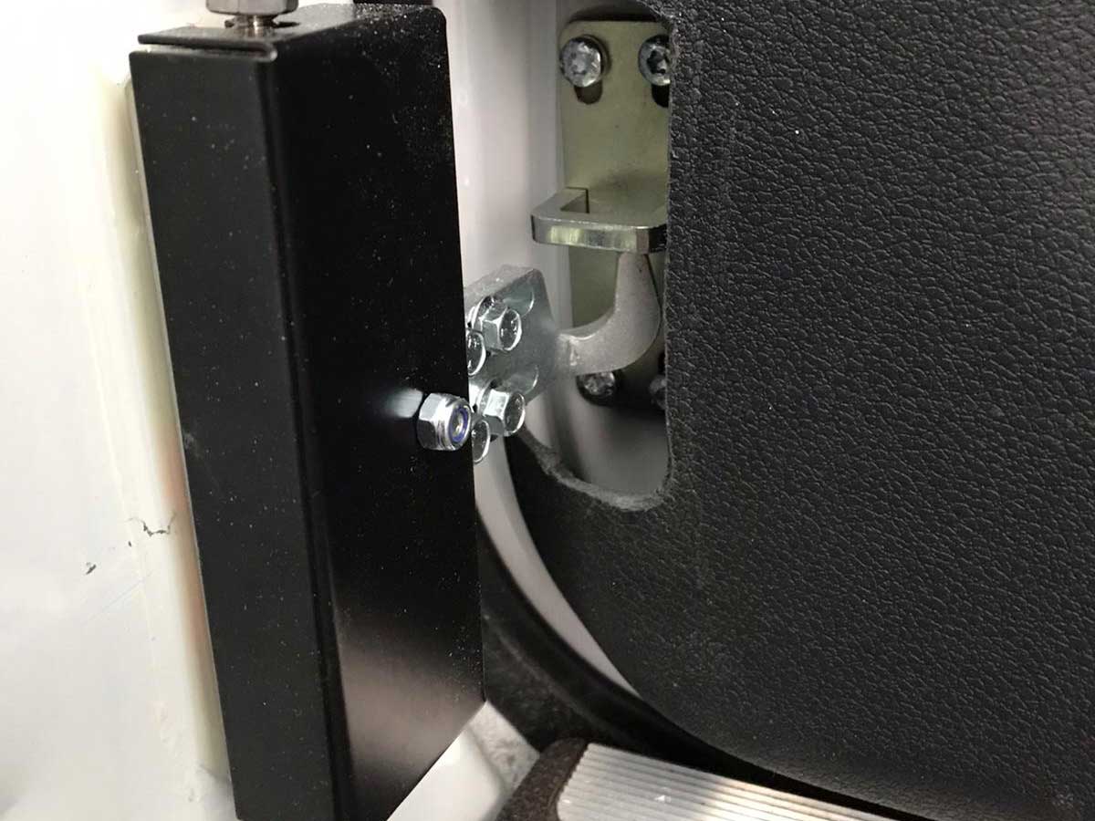 Carbolt VG-103 Laadruimtebeveiliging Carbolt VG-103 Laadruimtebeveiliging