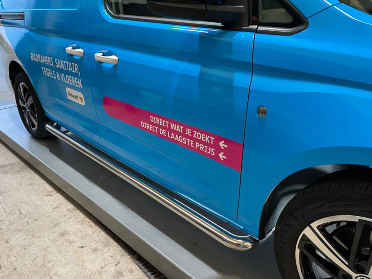 caddy-cargo-sidebars-glans-rvs-strong-edition-5-e1633467079487 Sidebars RVS Strong Edition VW Caddy