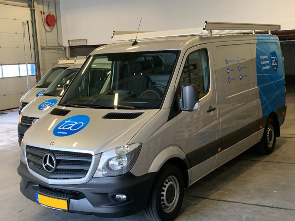 mercedes-sprinter-imperiaal-aluminium-e1606657885340 Imperiaal Roll&Fix Aluminium