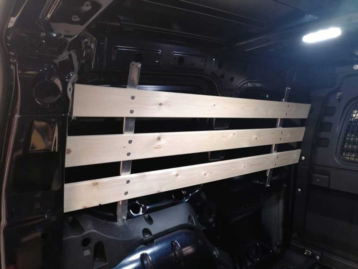 wandbekleding-volkswagen-caddy-cargo-lat-om-lat–e1609960712688 Lat-om-lat Wandbetimmering Volkswagen Caddy