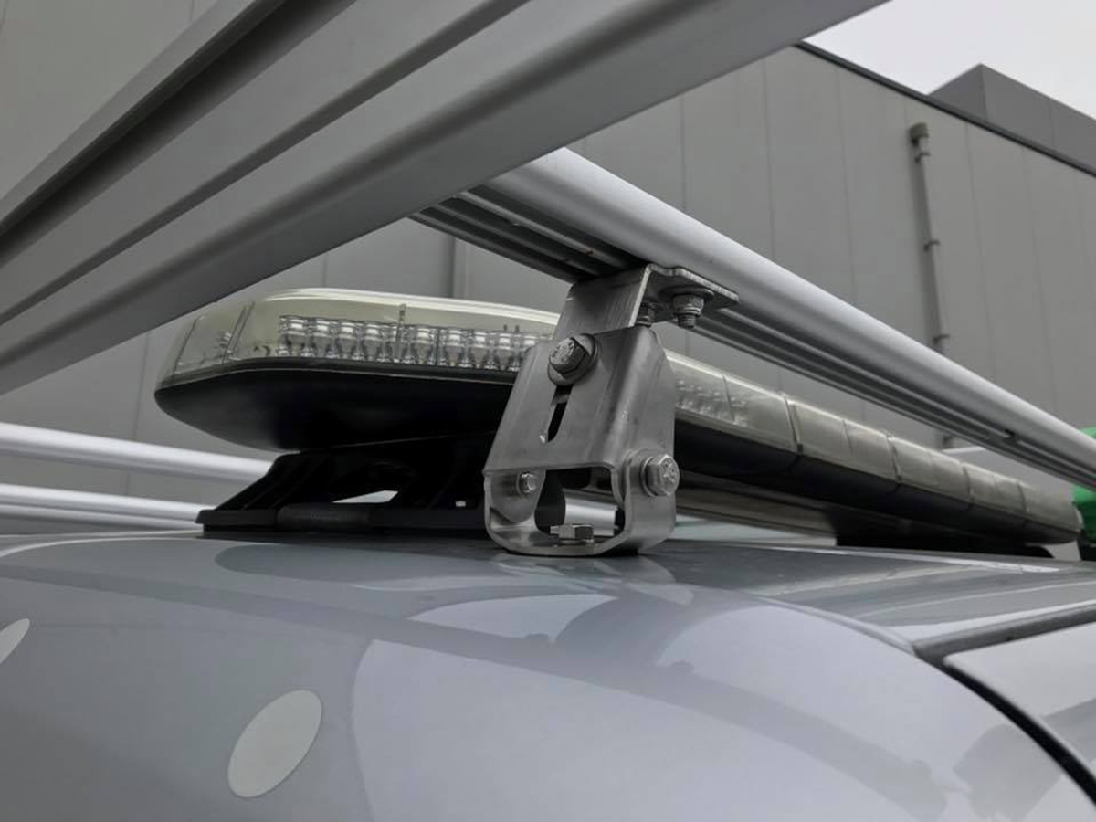 montagepunt-imperiaal-rollandfix Imperiaal Roll&Fix Aluminium