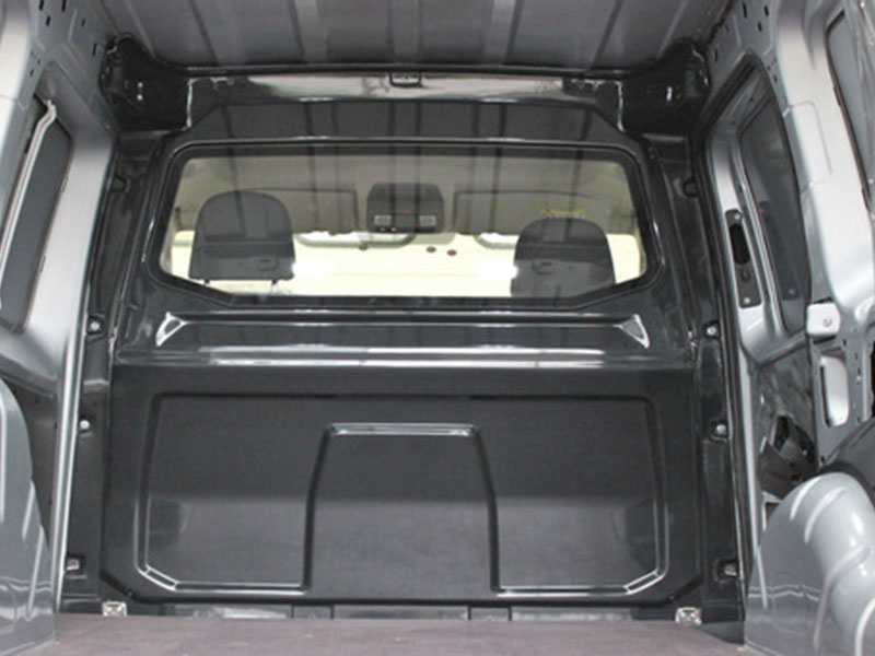 vw-caddy-cargo-tussenwand-ruit Tussenwand separatie kopschot