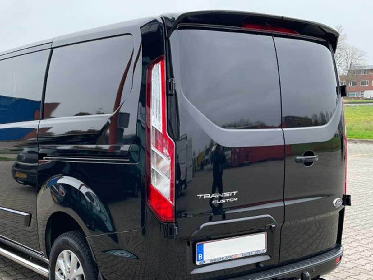 ford-custom-dakspoiler-primer-e1637760231812 Dakspoiler Deuren Ford Transit Custom