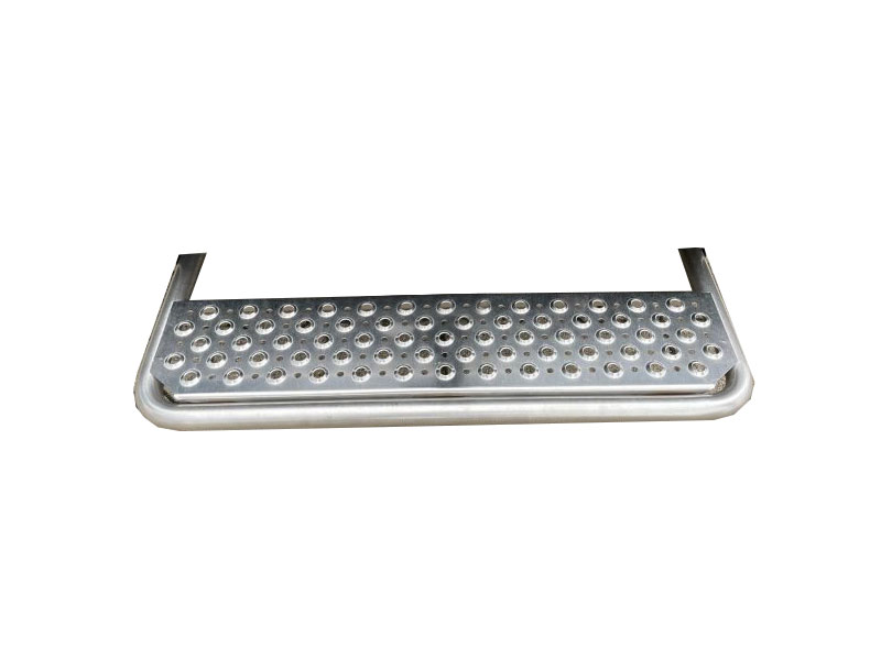 opstap-vw-transporter-midden-trekhaak-rvs-vrijstaand RVS achteropstap midden