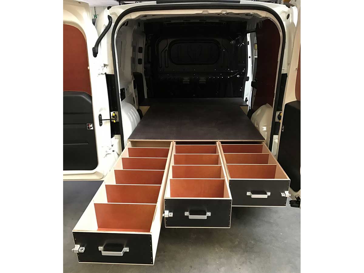 Vloerlade met 3 laden tot kopschot / tussenwand