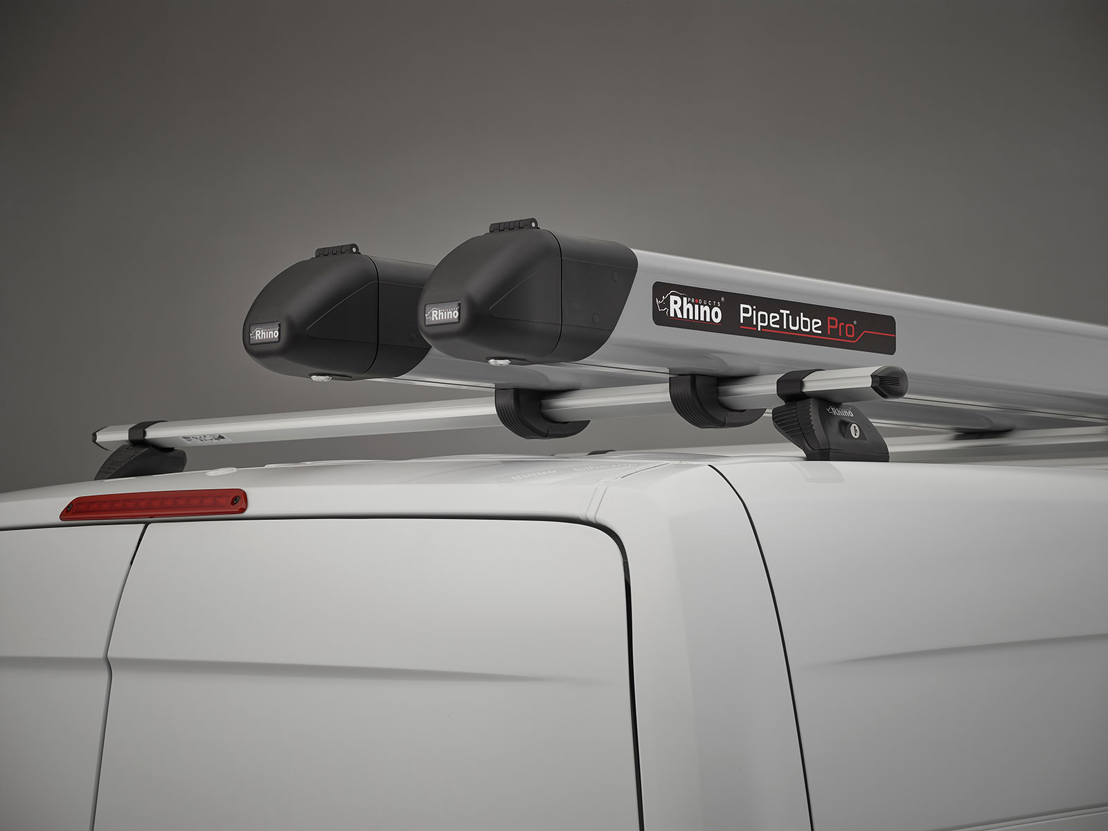 Integrale afsluitsysteem 2x PipeTube-Pro op KammBar