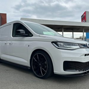 caddy-mk5-zwarte-accessoires-spoilers-sidebars-velgen