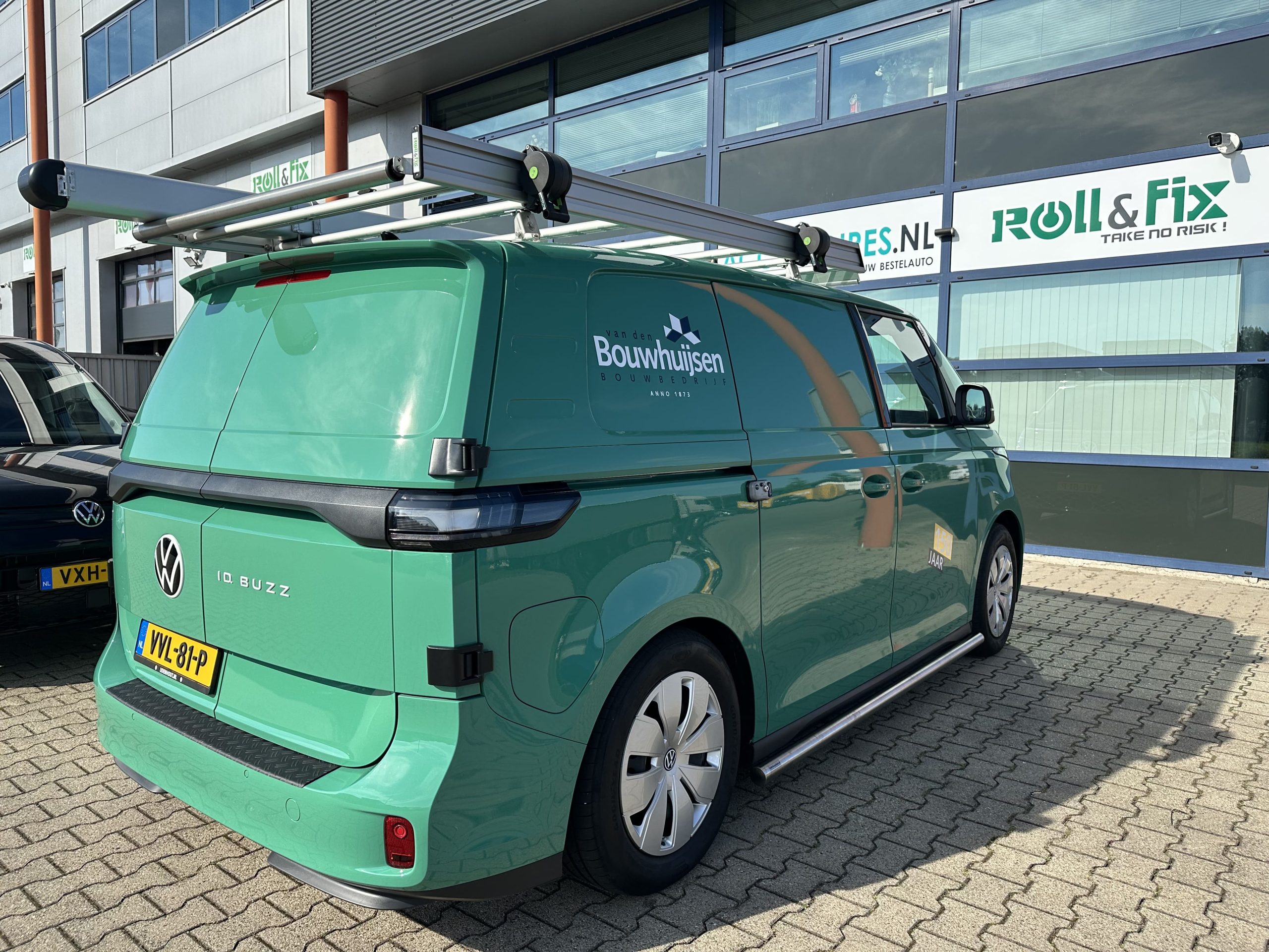 Volkswagen-id-buzz-imperiaal-aluminium Volkswagen-id-buzz-imperiaal-aluminium