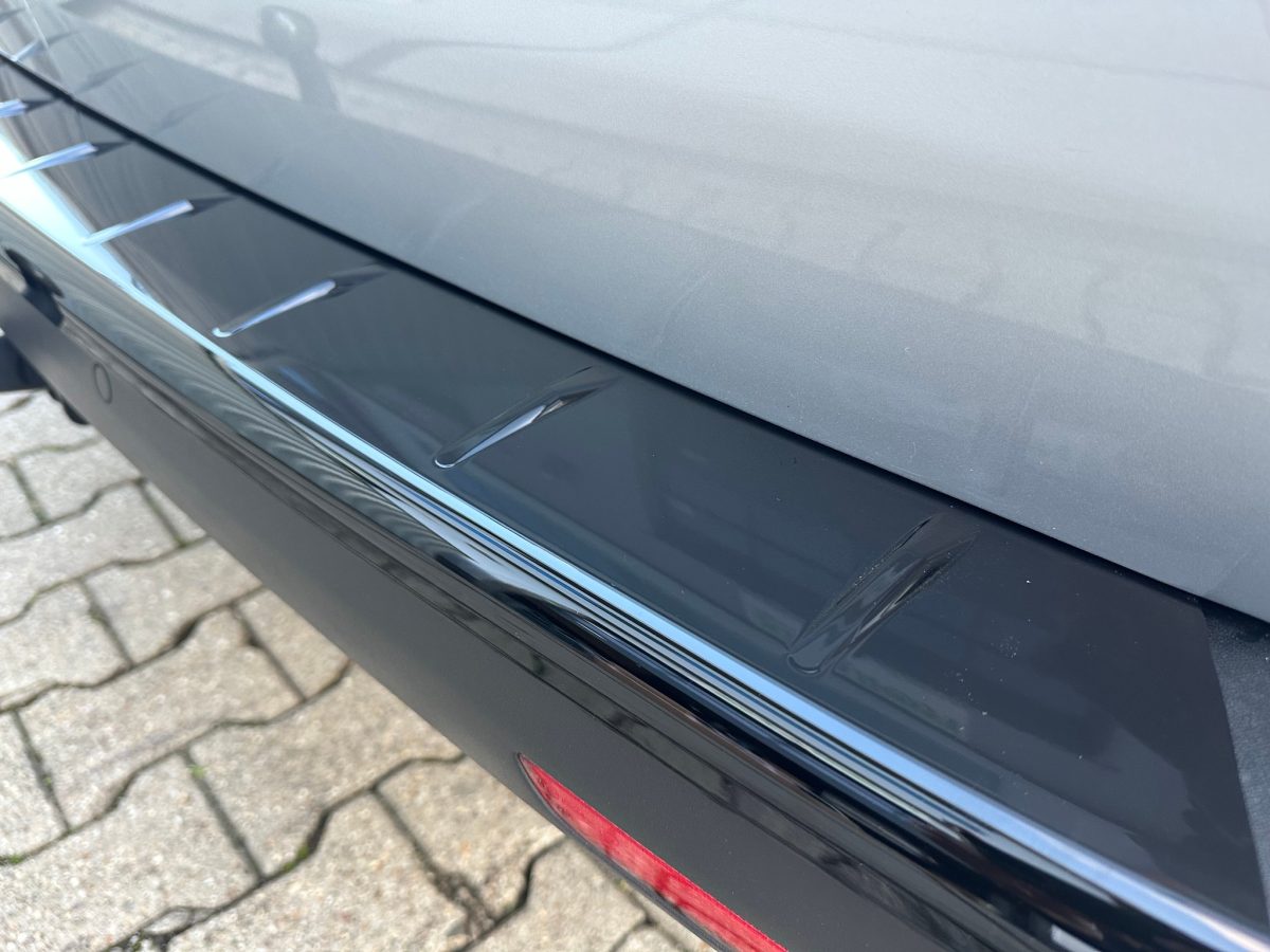 bumperbeschermer-glans-zwart-kunststof-t6